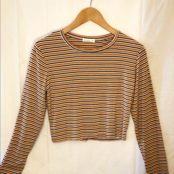 Striped LS Crop Top - Picture 1 of 3